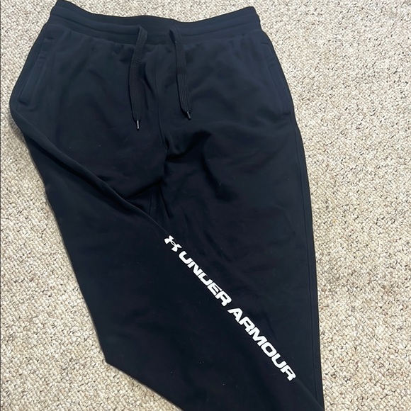 Men's Black Jogger Pants - Picture 3 of 3